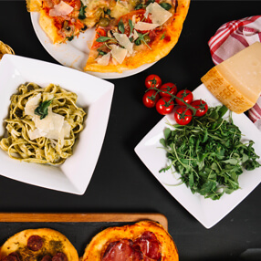 La Bottega Deli - About Us 001 La Bottega Deli - About Us 001
